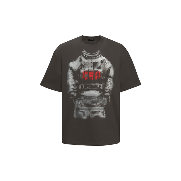 Planet Landing Footprint Graphic T-Shirt - Retro Astronaut Space Print Tee